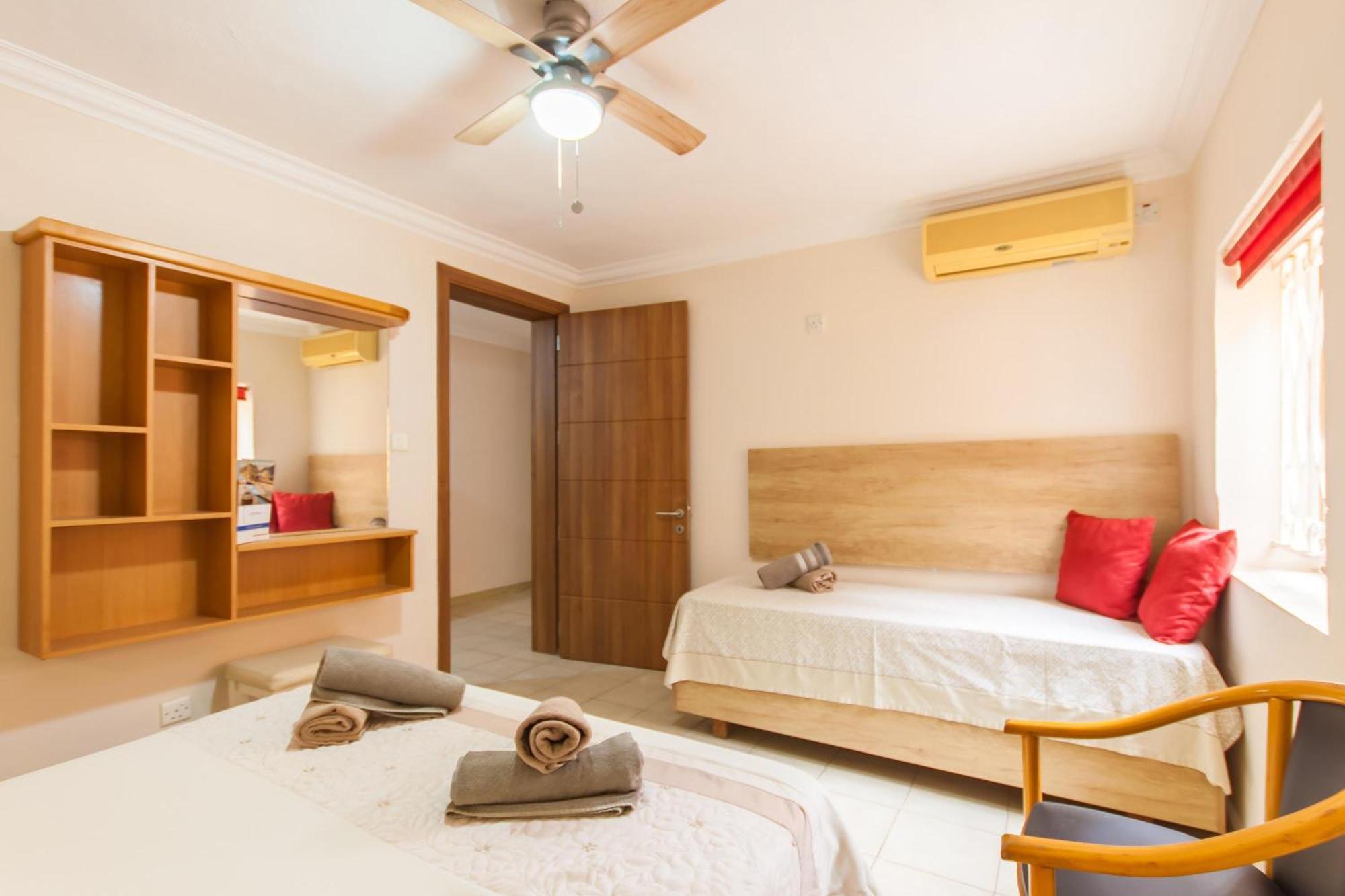 Villa & Pool Apartments In Mellieha Bay Zewnętrze zdjęcie