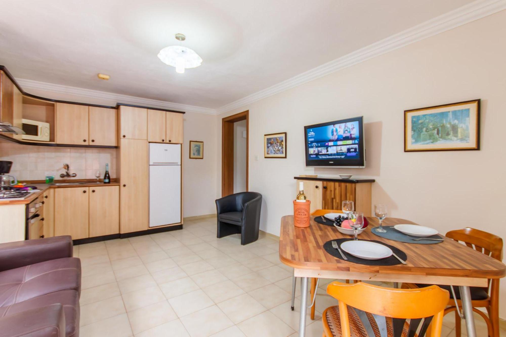 Villa & Pool Apartments In Mellieha Bay Zewnętrze zdjęcie