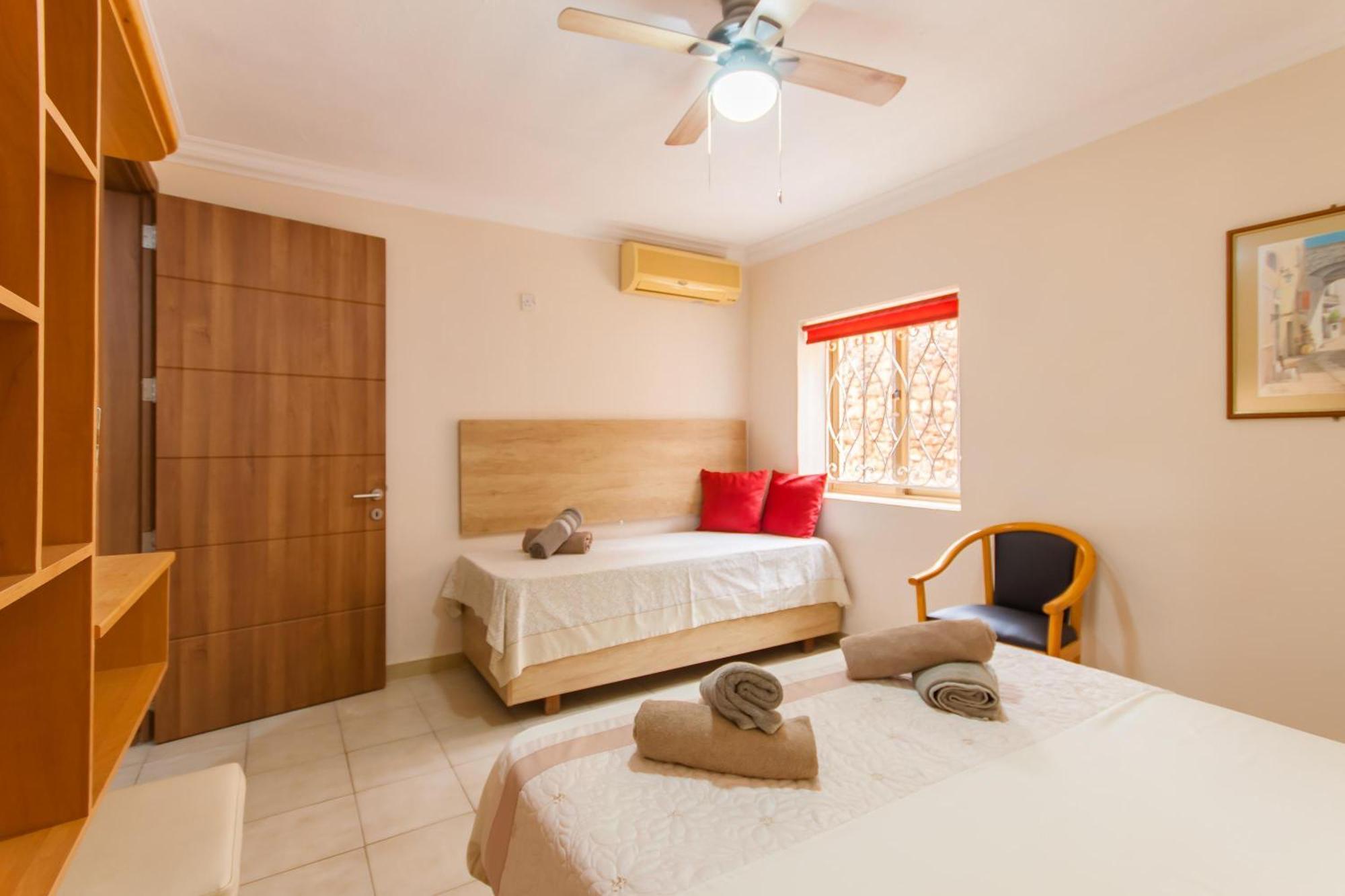 Villa & Pool Apartments In Mellieha Bay Zewnętrze zdjęcie