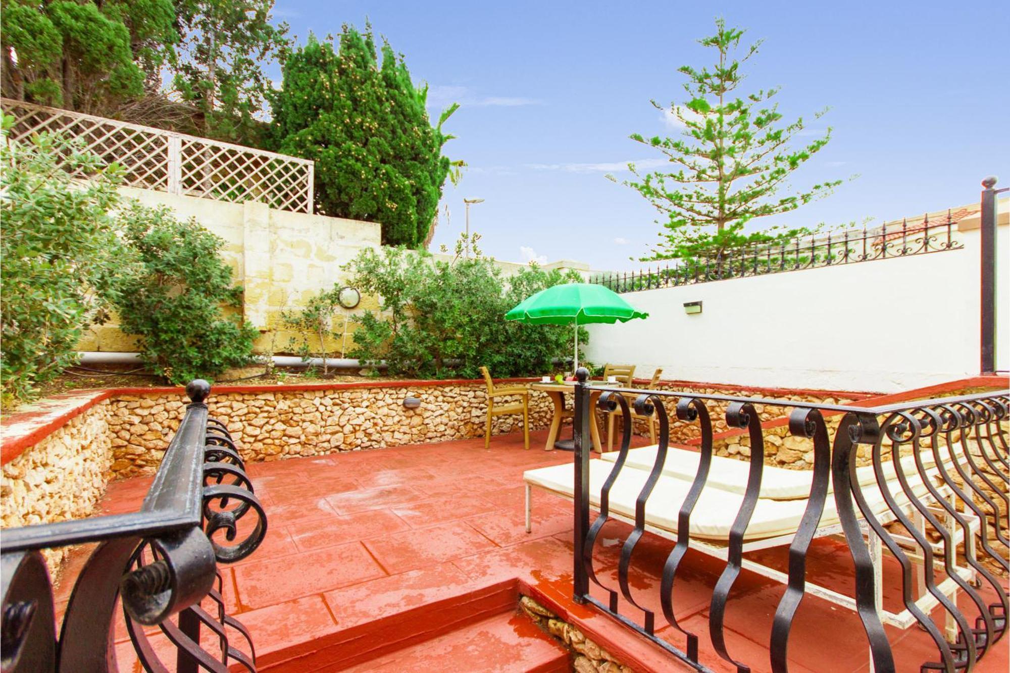 Villa & Pool Apartments In Mellieha Bay Zewnętrze zdjęcie