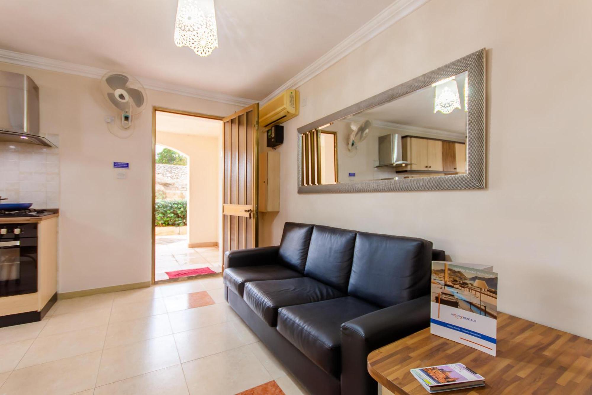 Villa & Pool Apartments In Mellieha Bay Zewnętrze zdjęcie